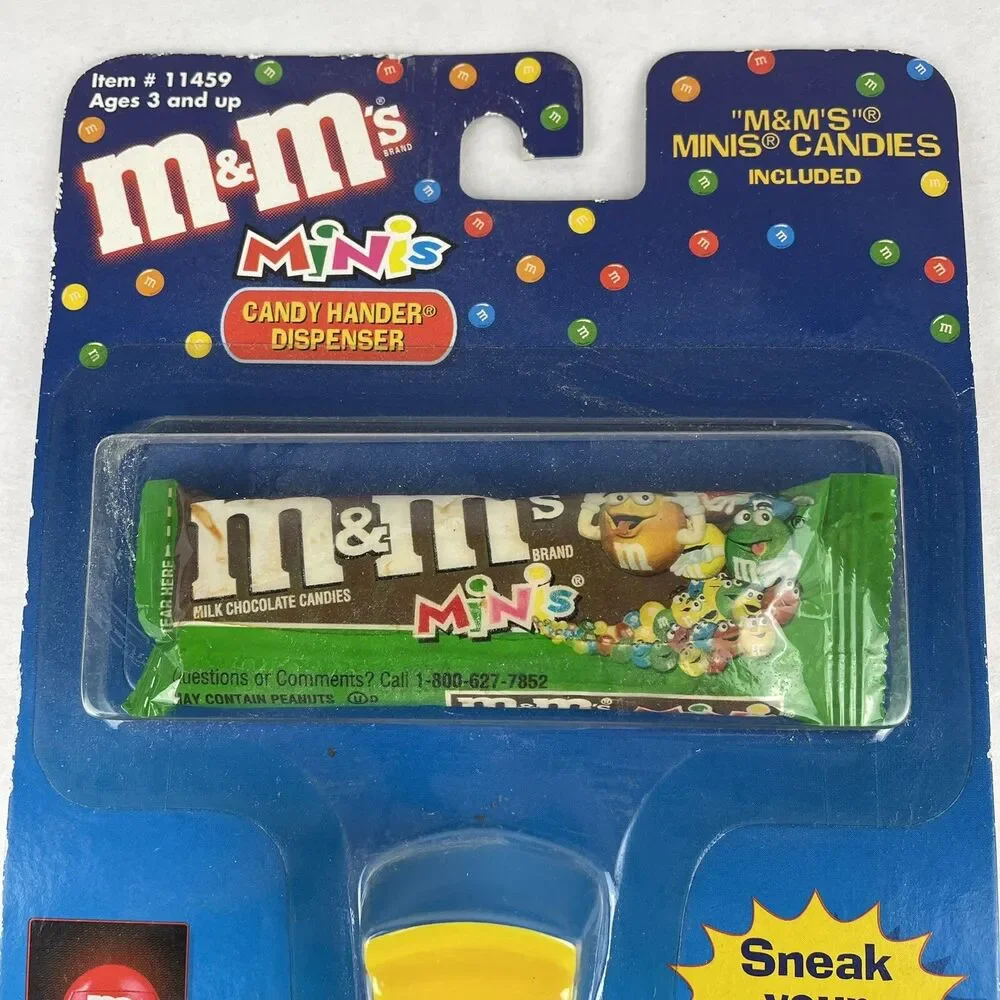 M&M's Minis Candy Hander Dispenser Clip-On Cap Candy Vintage 2002 Yellow New
